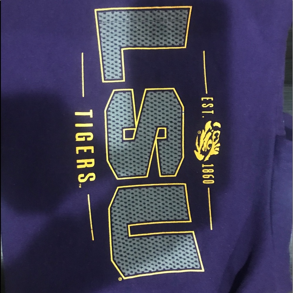 Boy’s LSU hoodie pull over sweatshirt